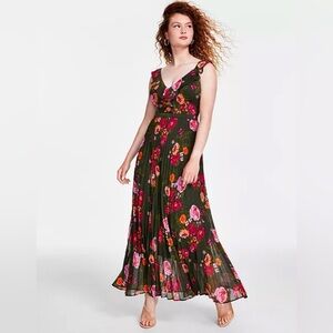 GUESS Floral V-Neck Maxi Dress with Pleats in Dark Green with Pink Bloom